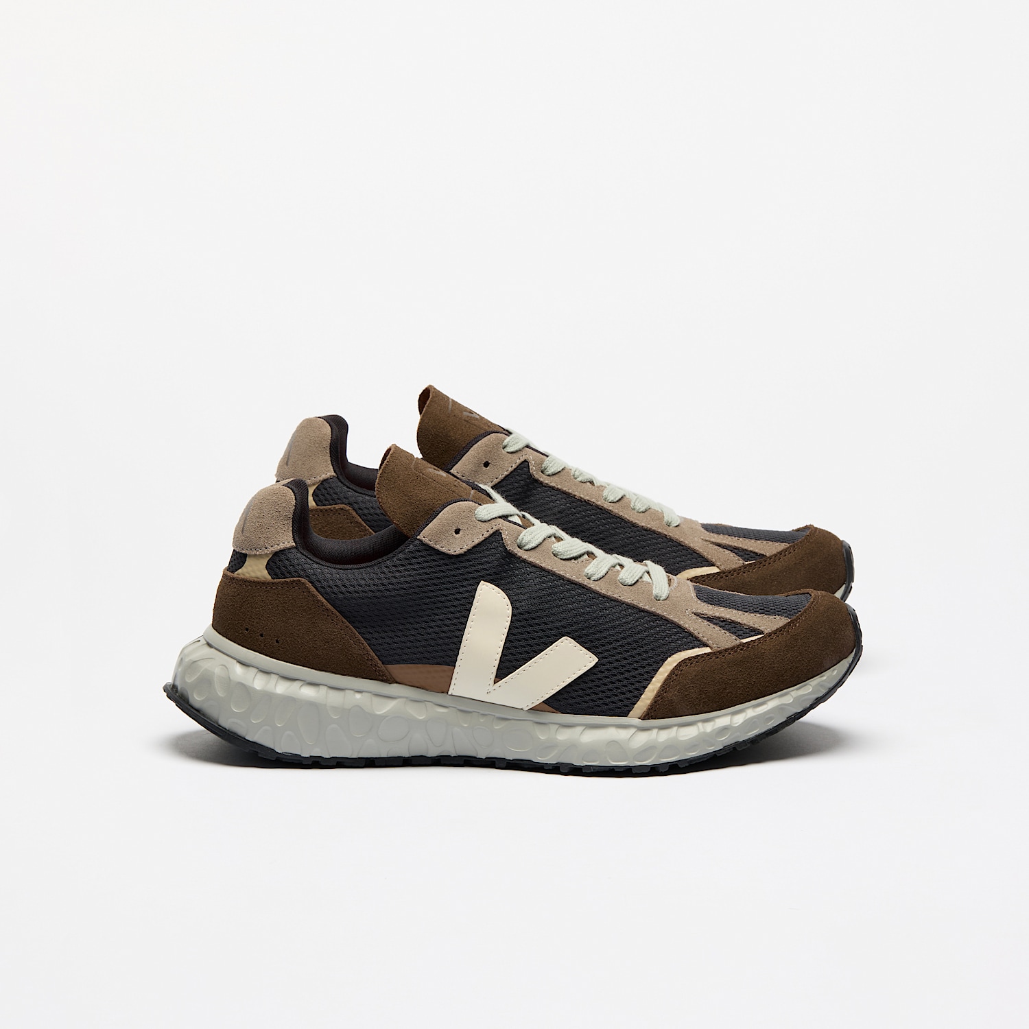 veja-sneakers-condor-royale-recycled-black-co1820467_1