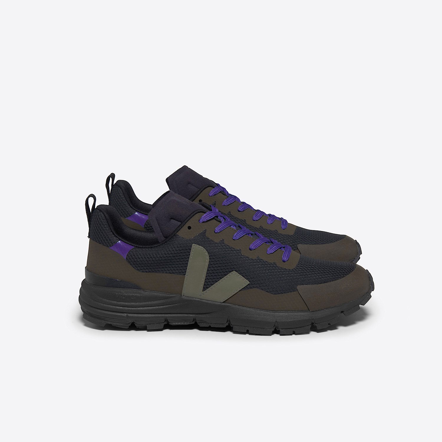 veja-sneakers-dekkan-vegan-black-dc1803769_1