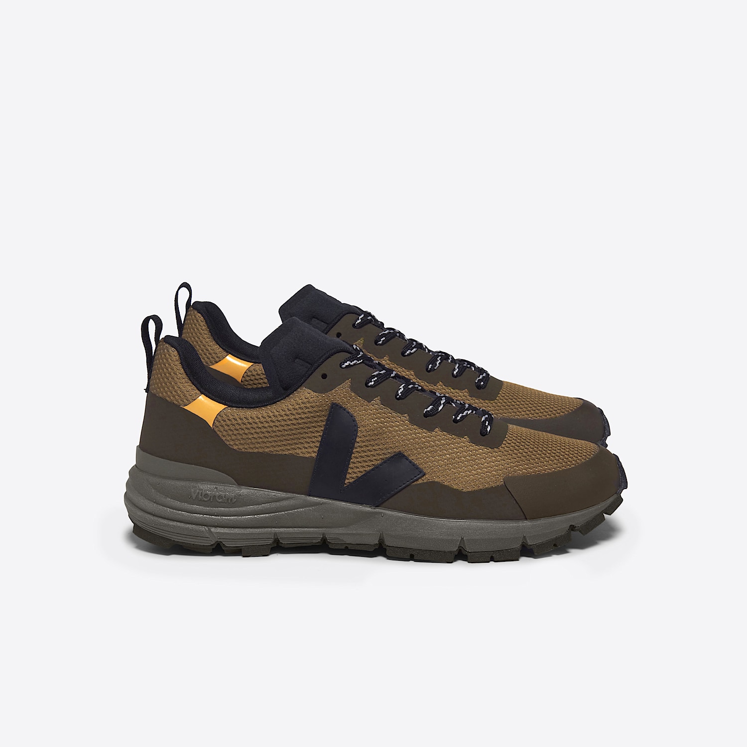 veja-sneakers-dekkan-vegan-brown-dc1803547_1