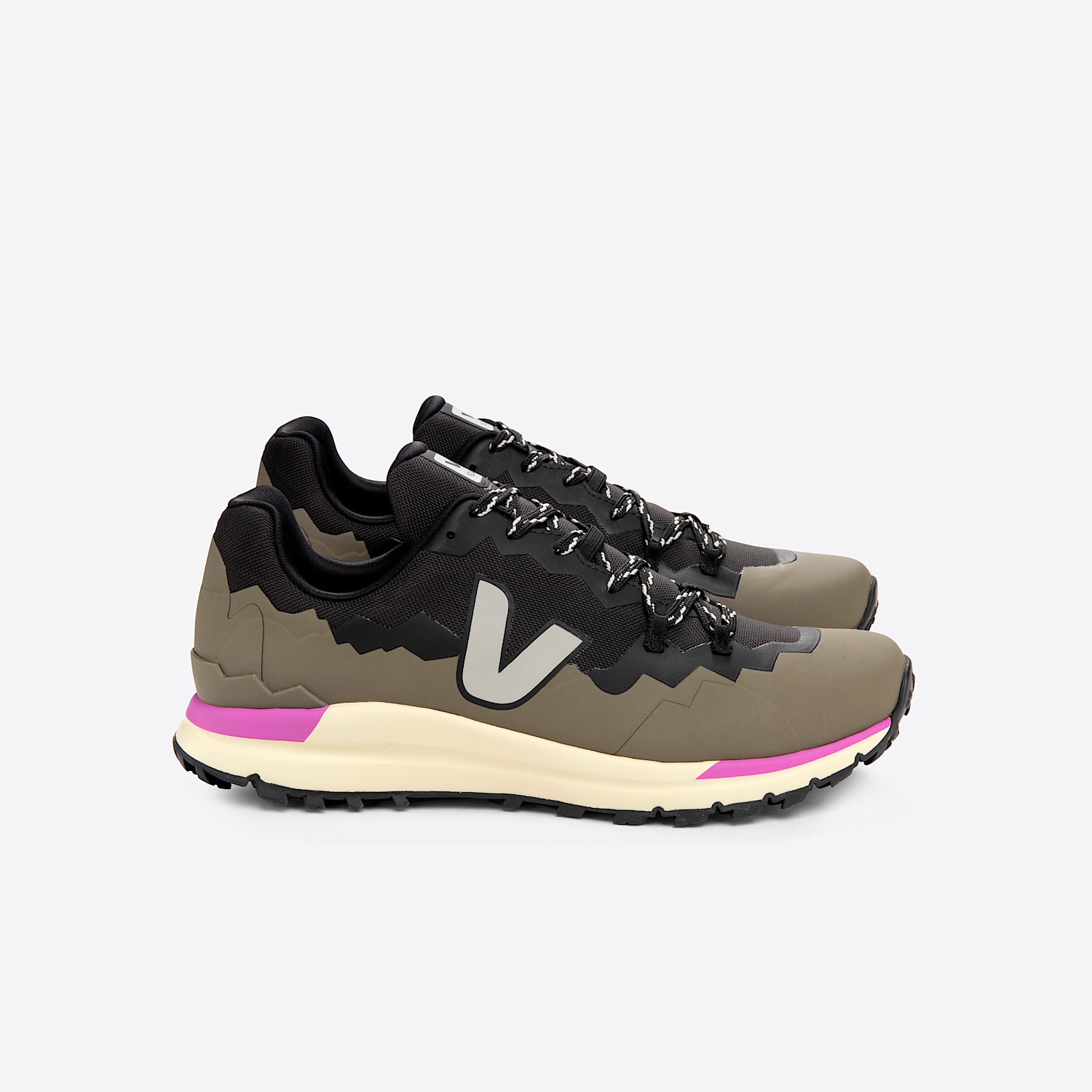 veja-sneakers-fitz-roy-vegan-black-fr2303368_1