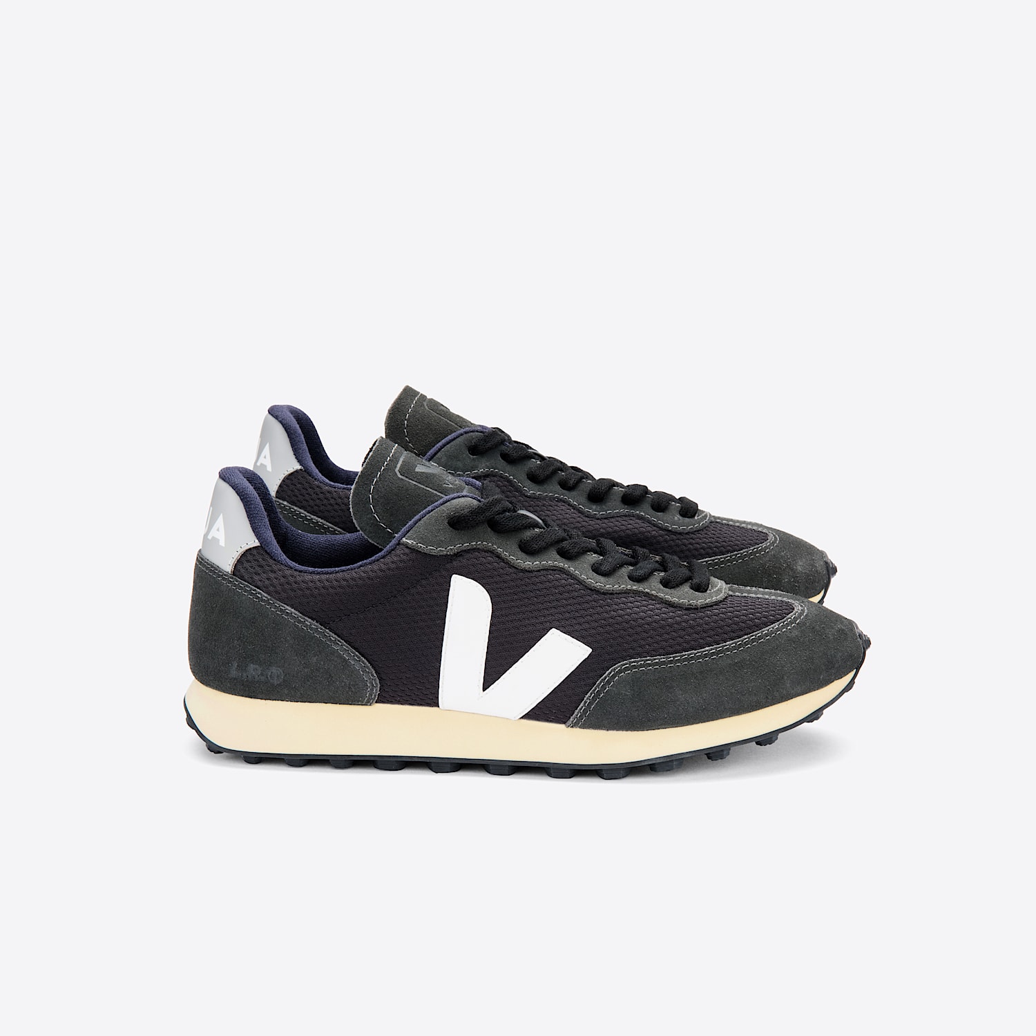 veja-sneakers-rio-branco-recycled-black-rb0102367_1