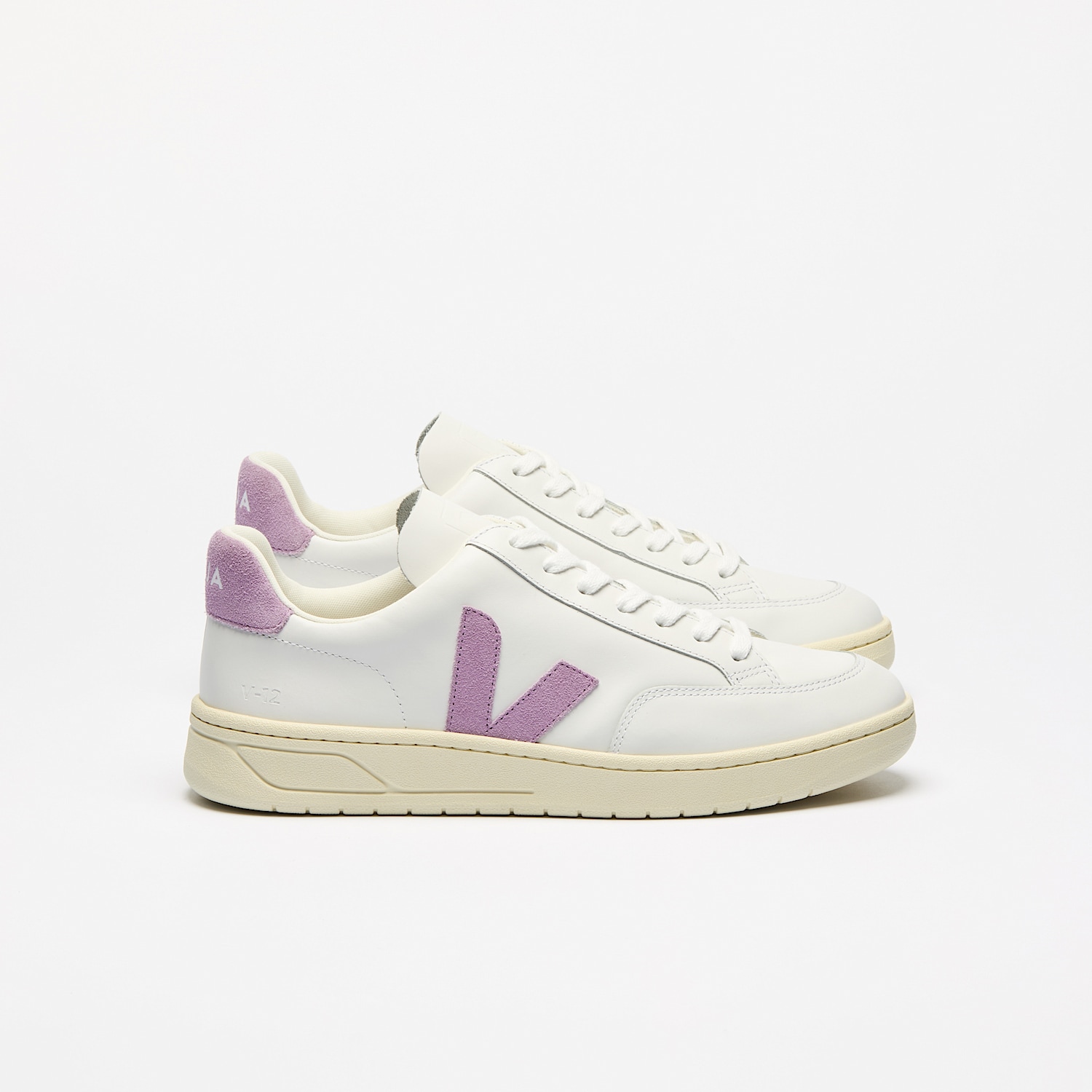 veja-sneakers-v-12-leather-white-xd0220494_1
