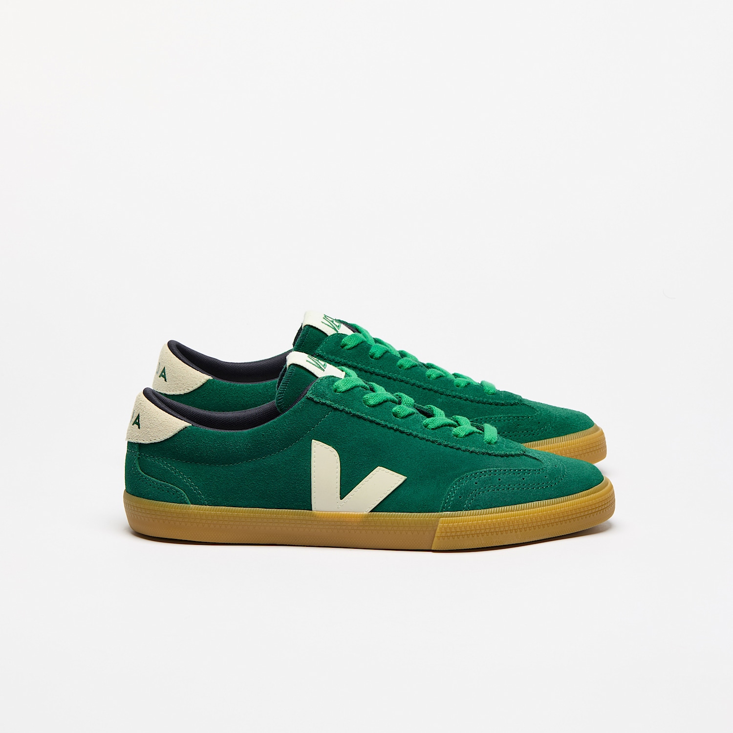 veja-sneakers-volley-suede-green-vo0320515_1